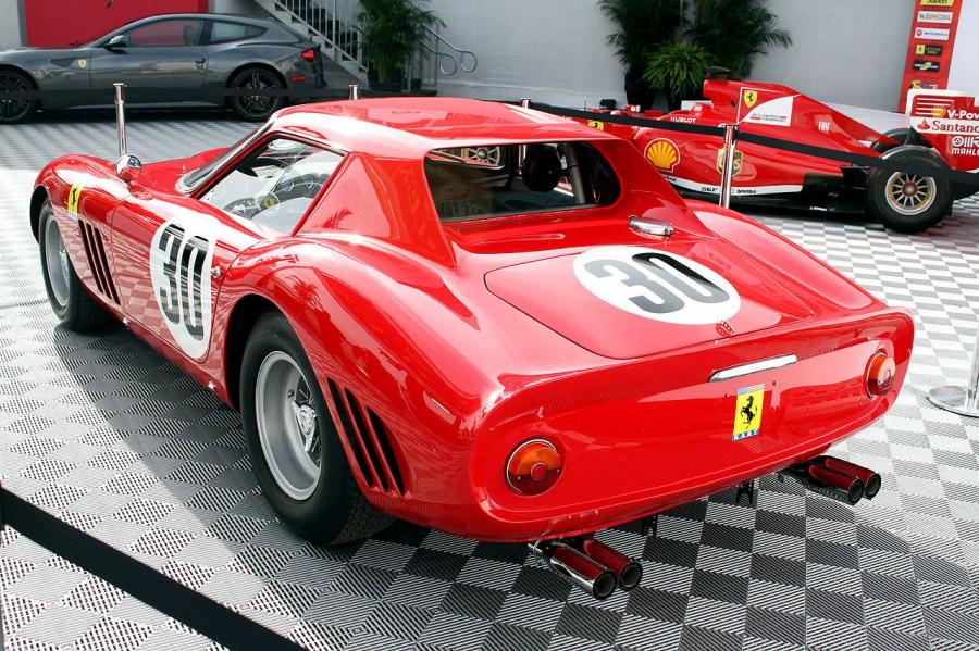 Ferrari 250 GTO (Series II) 1964 года  (фото 14 из 22)